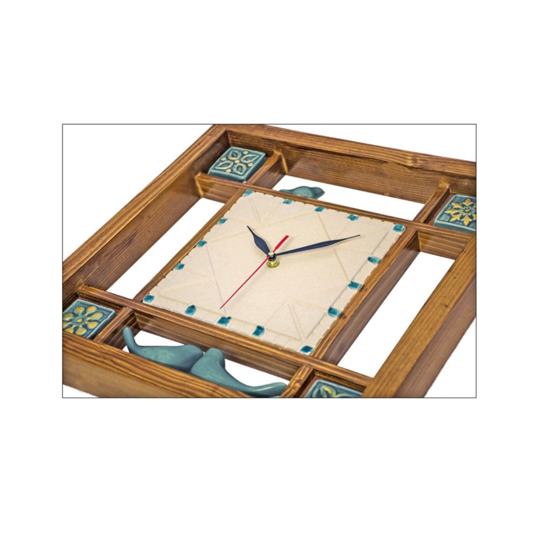 Traditional Wand Uhr