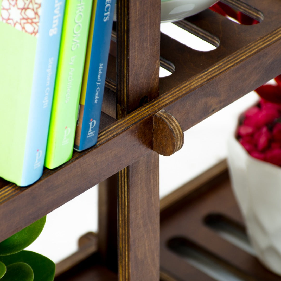 Pflanzenständer aus Holz