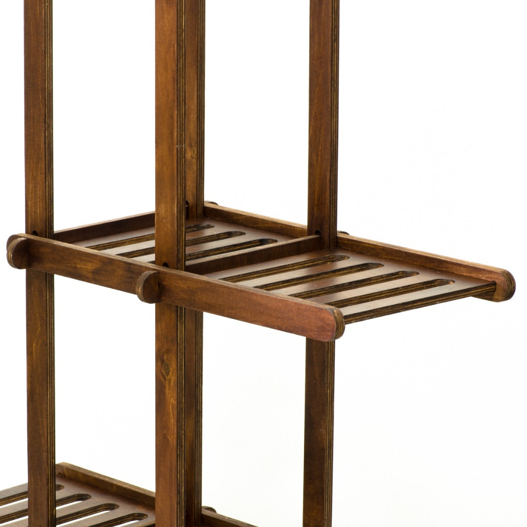 Pflanzenständer aus Holz